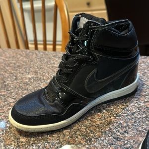 Nike Air Force High Top Hidden Wedge Shoes size 5.5 Black